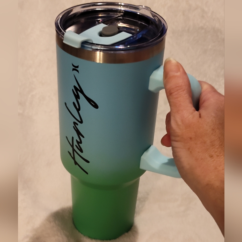 NWOT!! HURLEY 40oz Tumbler